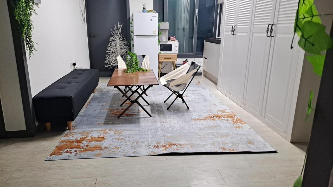Yolo House Hotel Incheon Buitenkant foto