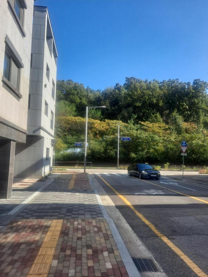 Yolo House Hotel Incheon Buitenkant foto